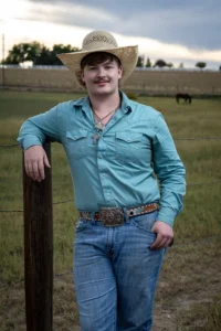 Dakota's high school senior photo