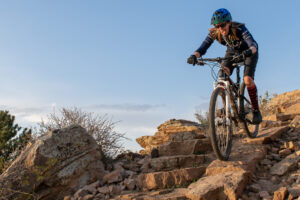 mountain biker descending trail in fort collins